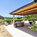 Laurel Leaf - Three Bedroom With Terrace Διαμέρισμα