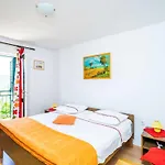 Laurel Leaf - Three Bedroom With Terrace * Gruda
