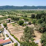 Laurel Leaf - Three Bedroom With Terrace Διαμέρισμα