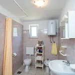 Διαμέρισμα Laurel Leaf - Three Bedroom With Terrace *