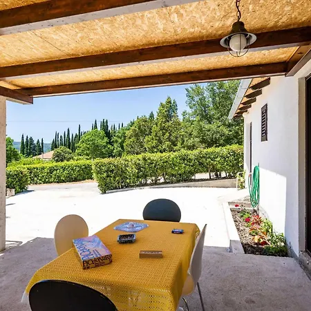 Laurel Leaf - Three Bedroom With Terrace * Gruda