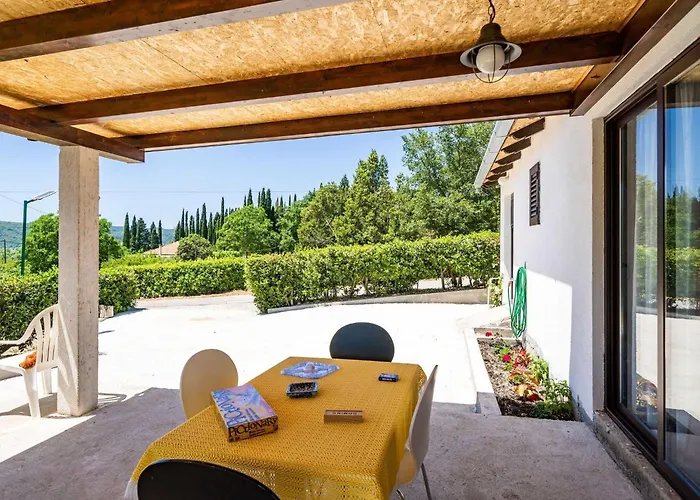 Laurel Leaf - Three Bedroom With Terrace * Gruda