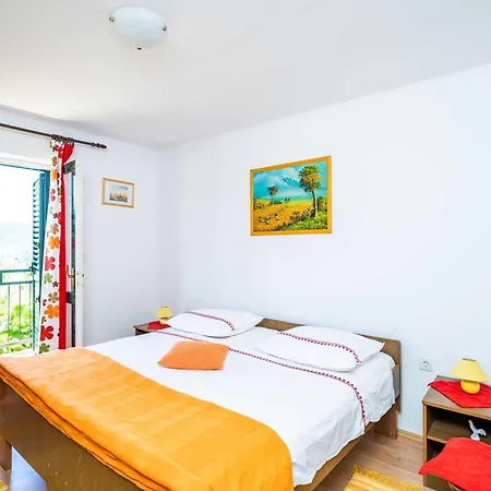 Laurel Leaf - Three Bedroom With Terrace * Gruda