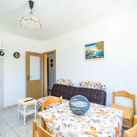 Laurel Leaf - Three Bedroom With Terrace * Gruda