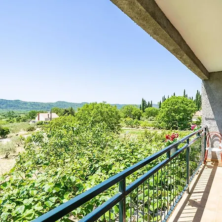 Appartement Laurel Leaf - Three Bedroom With Terrace *