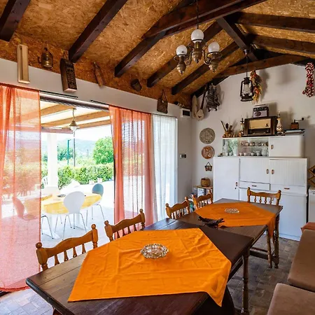 Appartement Laurel Leaf - Three Bedroom With Terrace Gruda